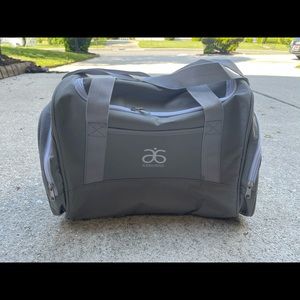 Arbonne grey small duffle